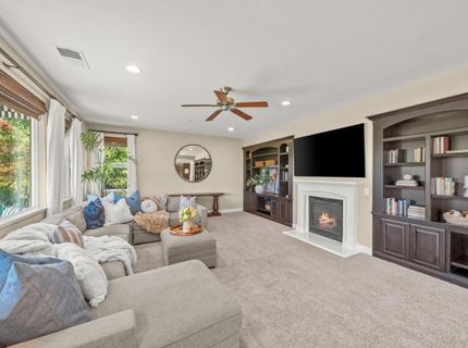 951 Anvil Cir, Rocklin, CA 95765 Photo
