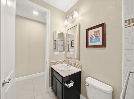 951 Anvil Cir, Rocklin, CA 95765 Photo