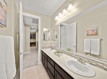 951 Anvil Cir, Rocklin, CA 95765 Photo