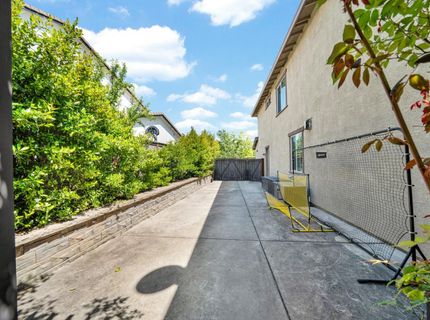 951 Anvil Cir, Rocklin, CA 95765 Photo
