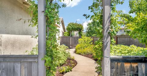 951 Anvil Cir, Rocklin, CA 95765 Photo