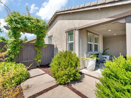 951 Anvil Cir, Rocklin, CA 95765 Photo