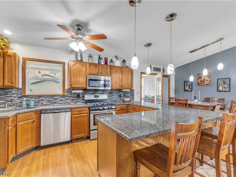 4089 Westlake Road , Cortland, OH 44410 Photo 3