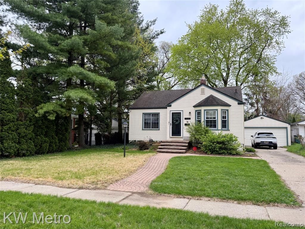 302 E Bloomfield Avenue, Royal Oak, MI 48073 Main Photo