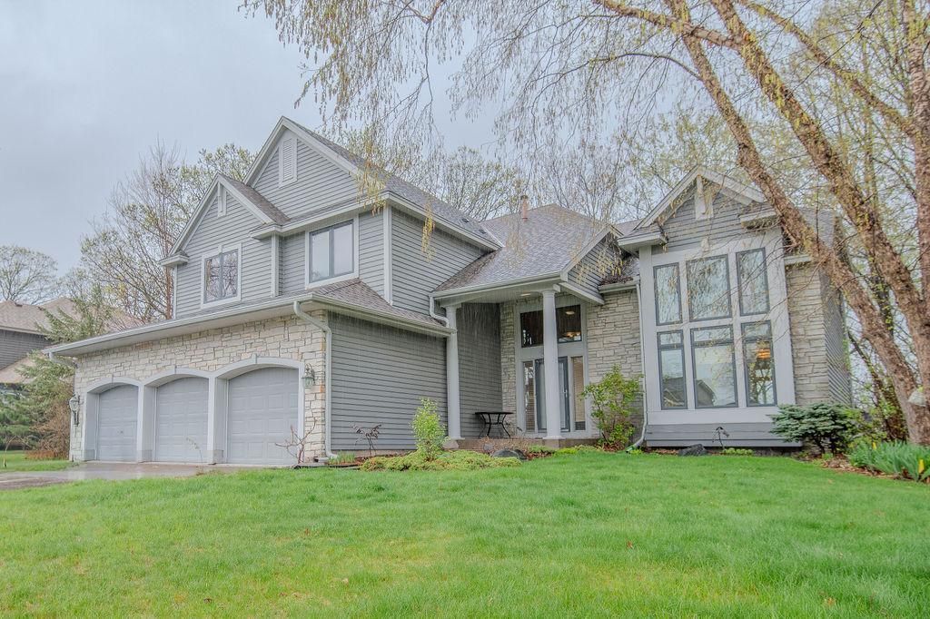 13856 Essex Trail, Apple Valley, MN 55124