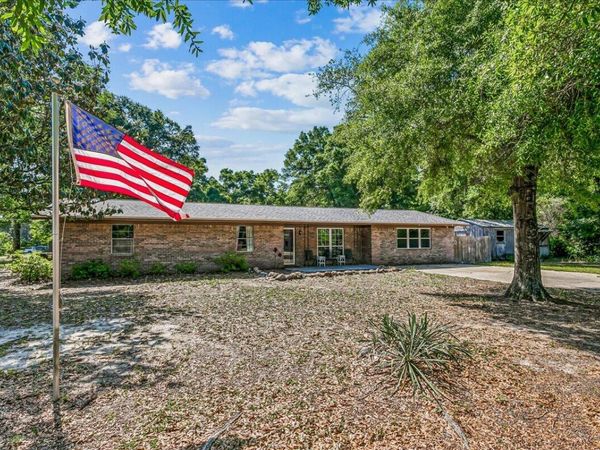 5331 Kenneth Road, Milton, FL 32583