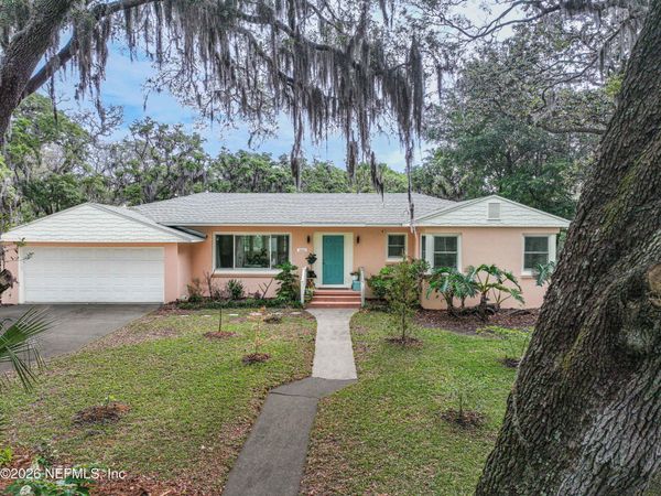 1860 HIGHLAND Drive, Fernandina Beach, FL 32034