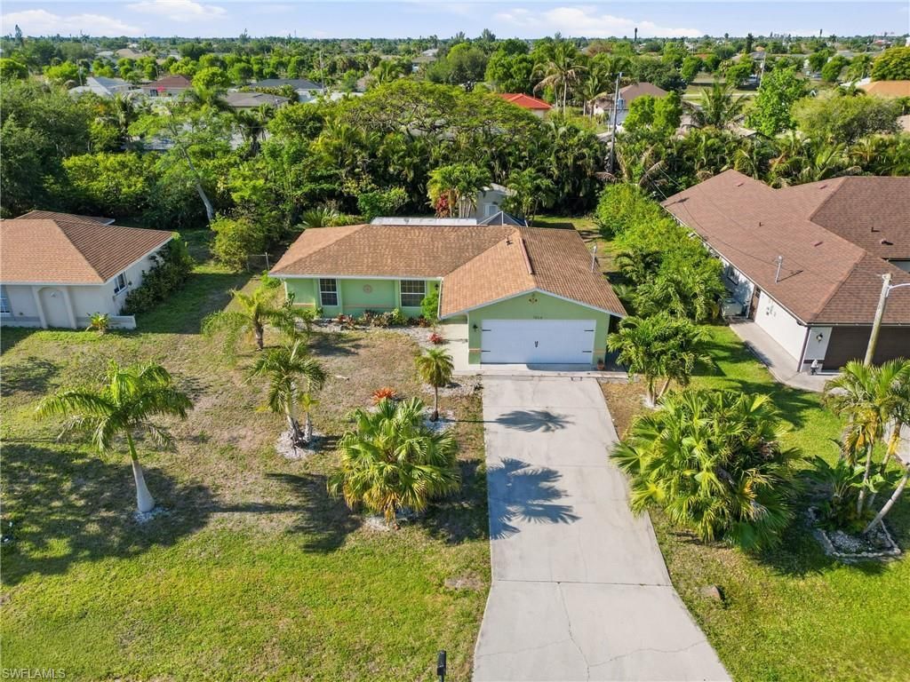 208 Aviation Pkwy, Cape Coral, FL 33904 Photo