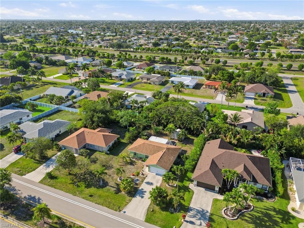 208 Aviation Pkwy, Cape Coral, FL 33904 Photo