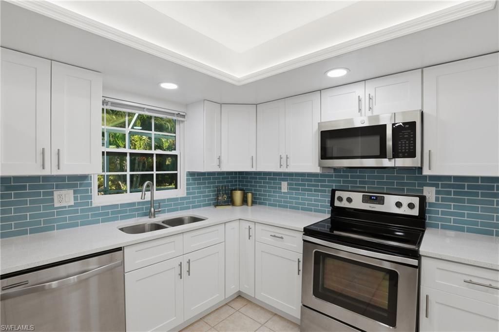 208 Aviation Pkwy, Cape Coral, FL 33904 Photo