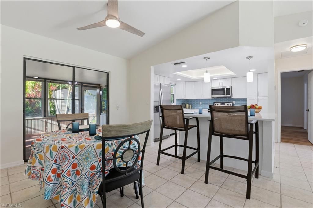 208 Aviation Pkwy, Cape Coral, FL 33904 Photo