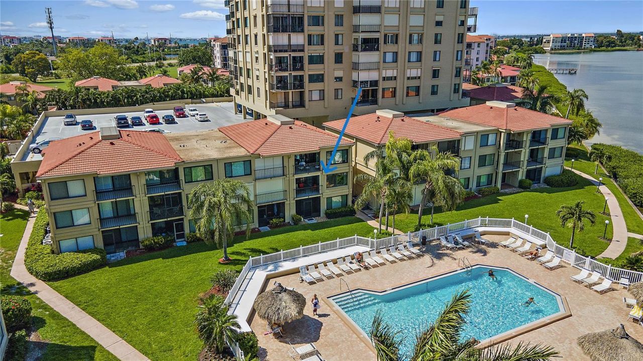 6322 Palma Del Mar Boulevard S, Unit 213, Saint Petersburg, FL 33715 Photo
