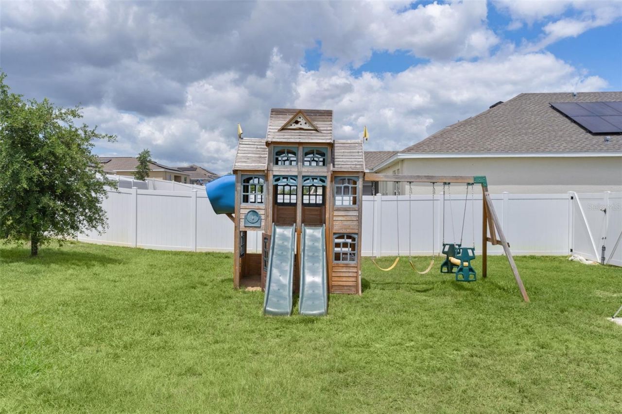 779 Kapi Drive , Groveland, FL 34736 Photo