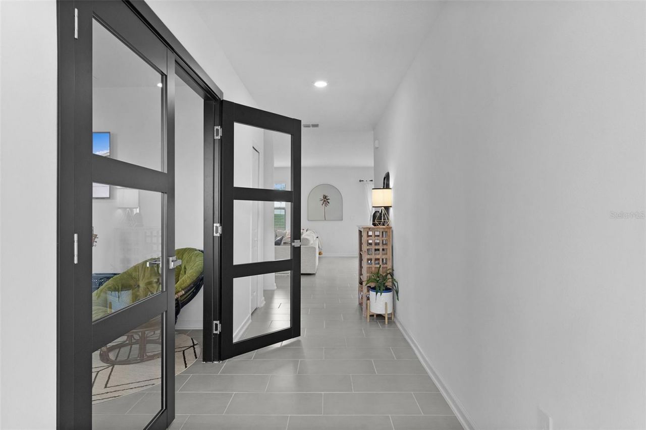 779 Kapi Drive , Groveland, FL 34736 Photo