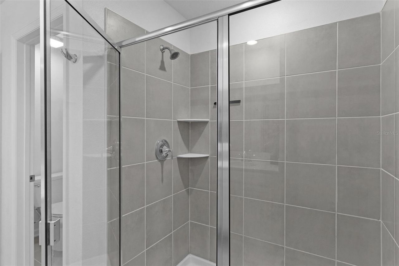 779 Kapi Drive , Groveland, FL 34736 Photo