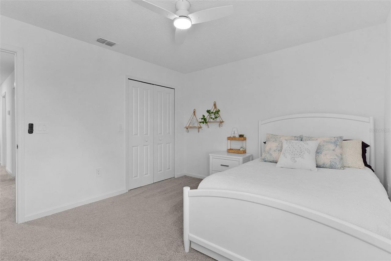 779 Kapi Drive , Groveland, FL 34736 Photo