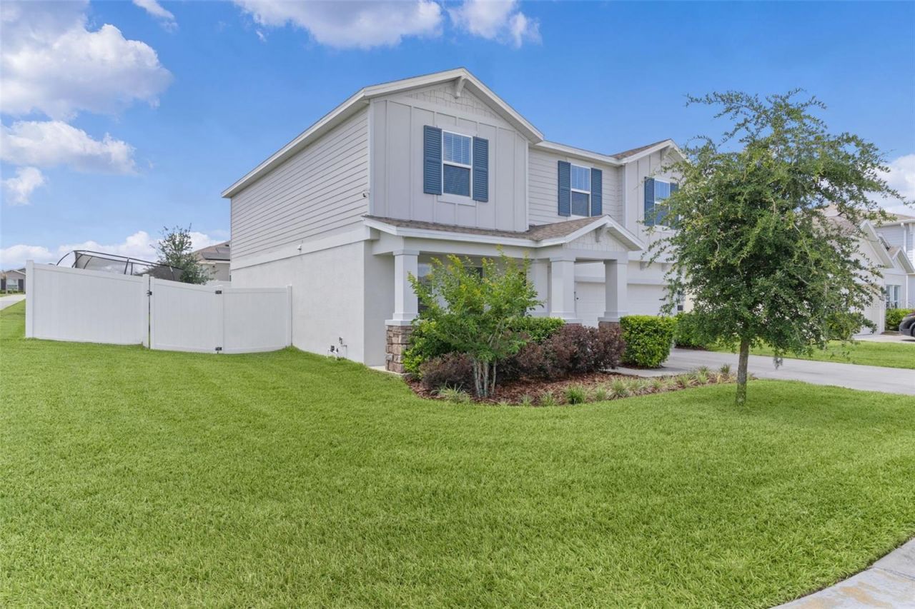 779 Kapi Drive , Groveland, FL 34736 Photo