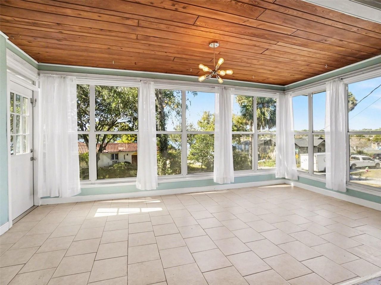 1725 Hamilton Street , Eustis, FL 32726 Photo