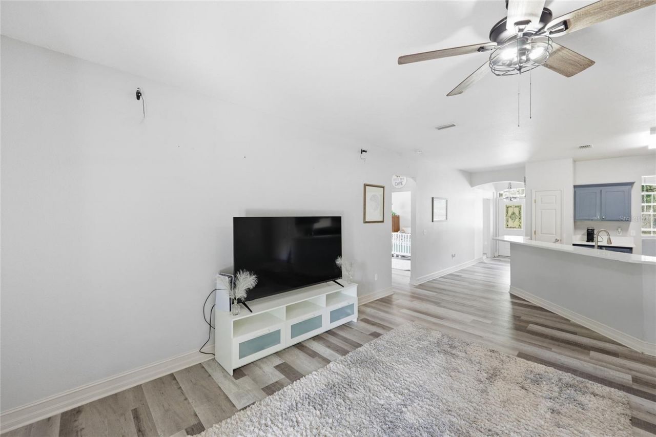 2750 NW 174th Street , Trenton, FL 32693 Photo
