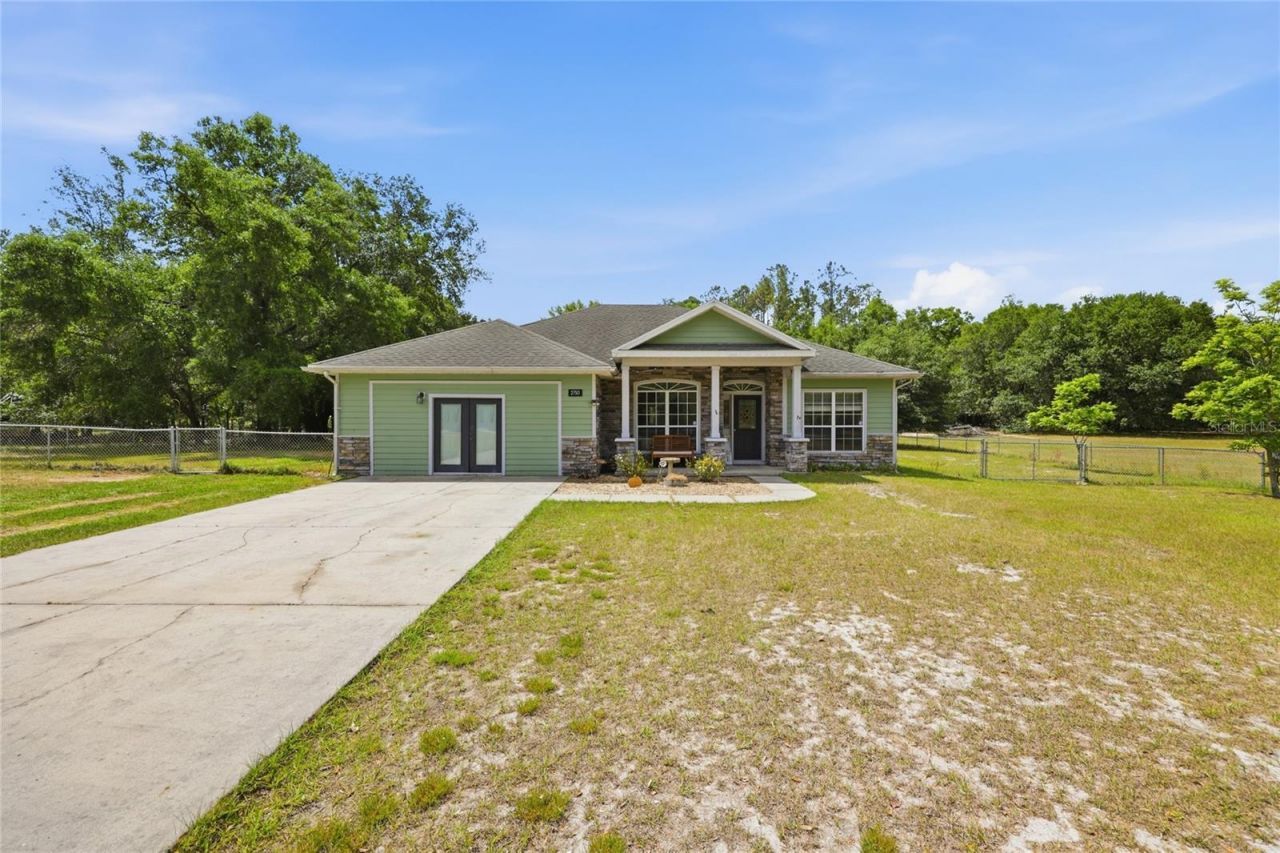 2750 NW 174th Street , Trenton, FL 32693 Photo
