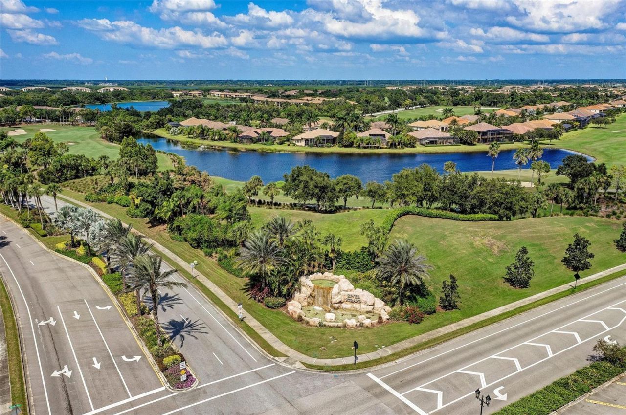 113 Wandering Wetlands Circle , Bradenton, FL 34212 Photo