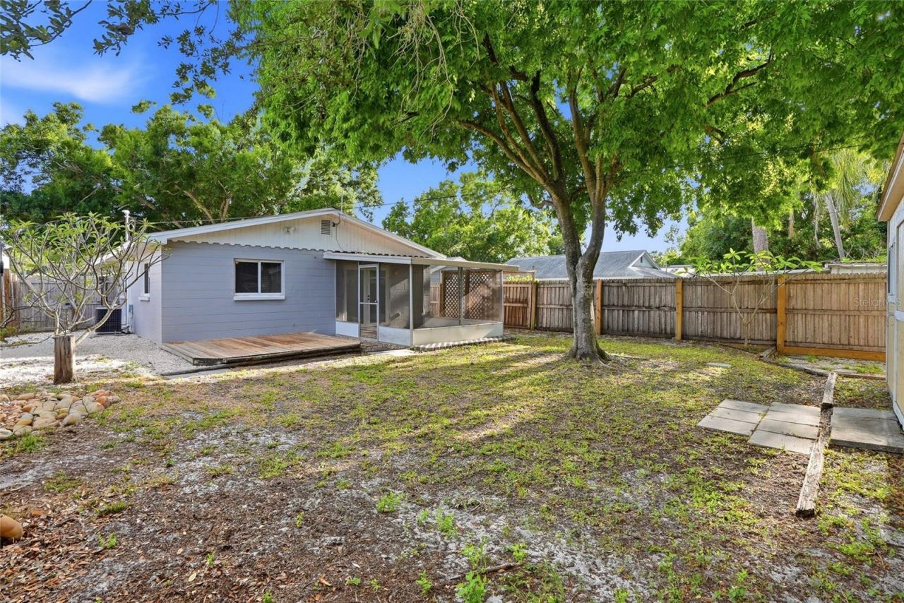 5211 7th Avenue N, Saint Petersburg, FL 33710 Photo