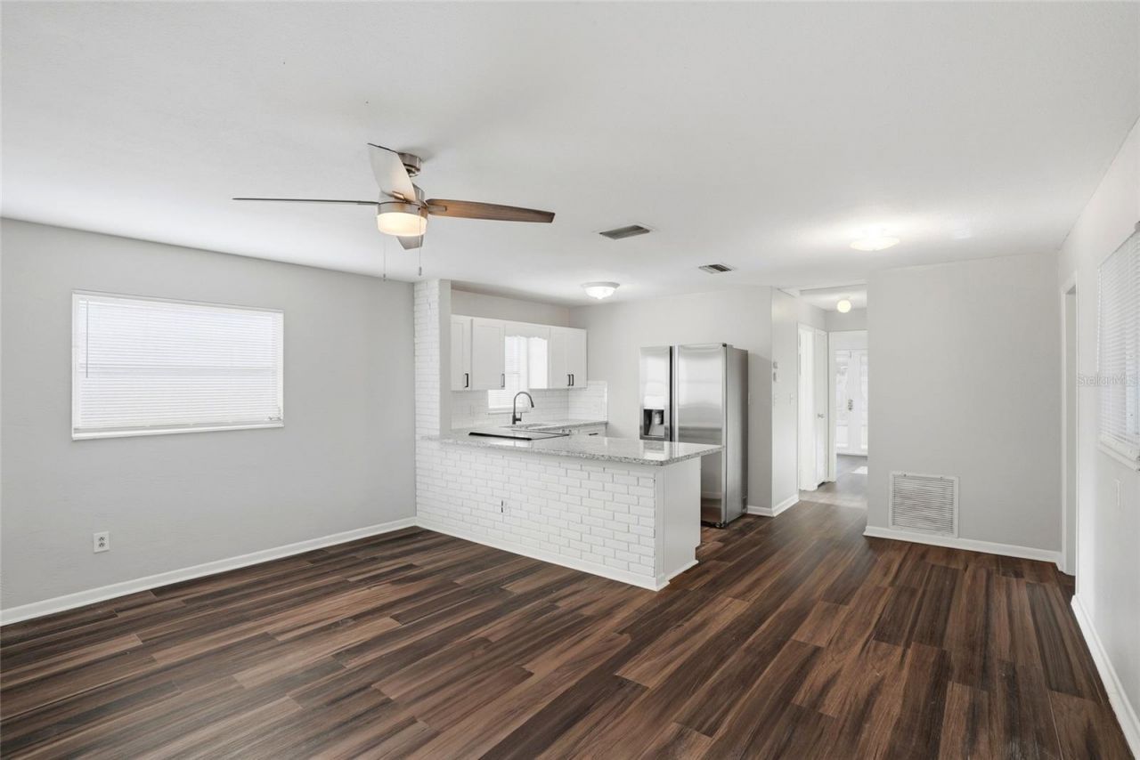 5211 7th Avenue N, Saint Petersburg, FL 33710 Photo