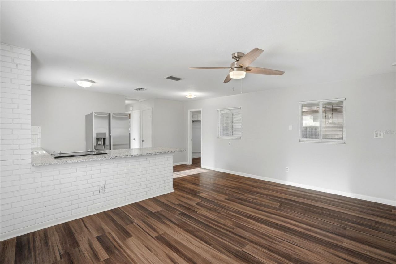 5211 7th Avenue N, Saint Petersburg, FL 33710 Photo