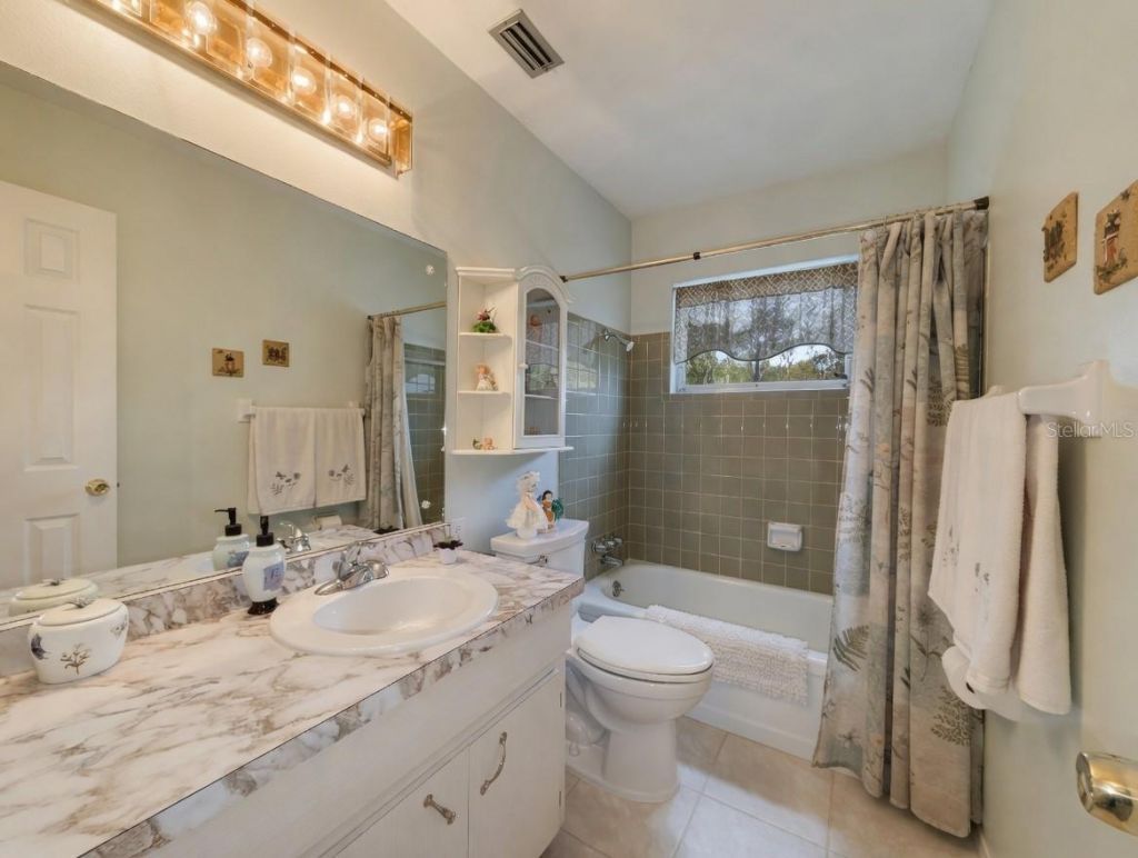 2225 Orange Blossom Lane , Bradenton, FL 34207 Photo