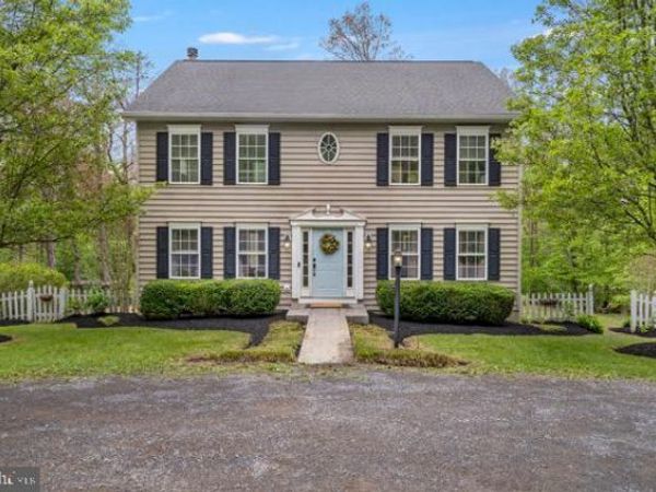 159 PALE MAGNOLIA DRIVE , GERRARDSTOWN, WV 25420