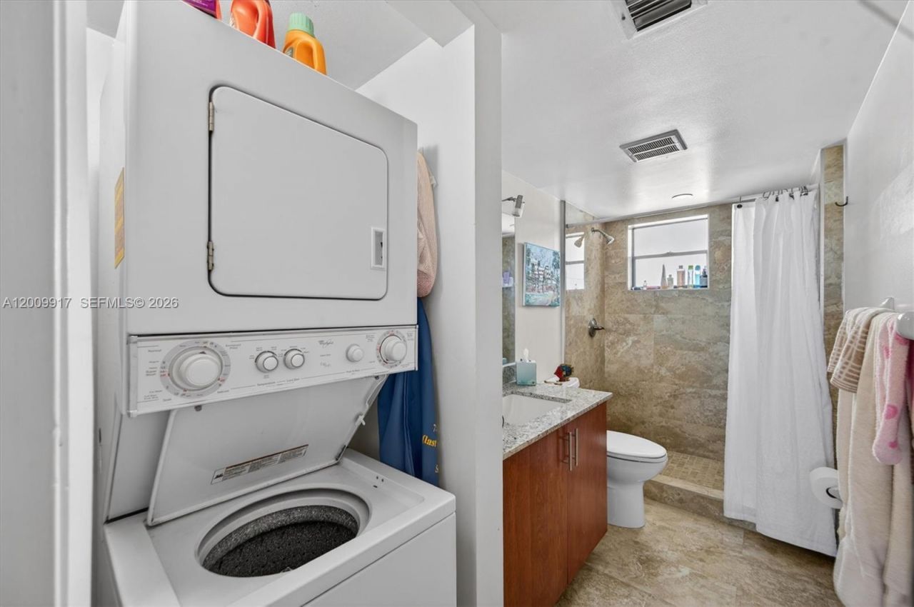 1775 Washington Ave , Unit 7B, Miami Beach, FL 33139 Photo