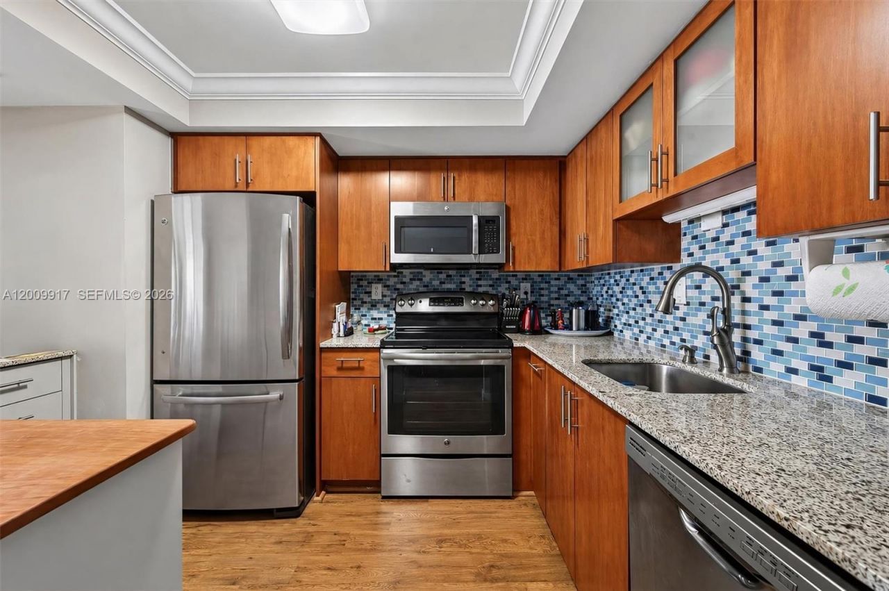 1775 Washington Ave , Unit 7B, Miami Beach, FL 33139 Photo