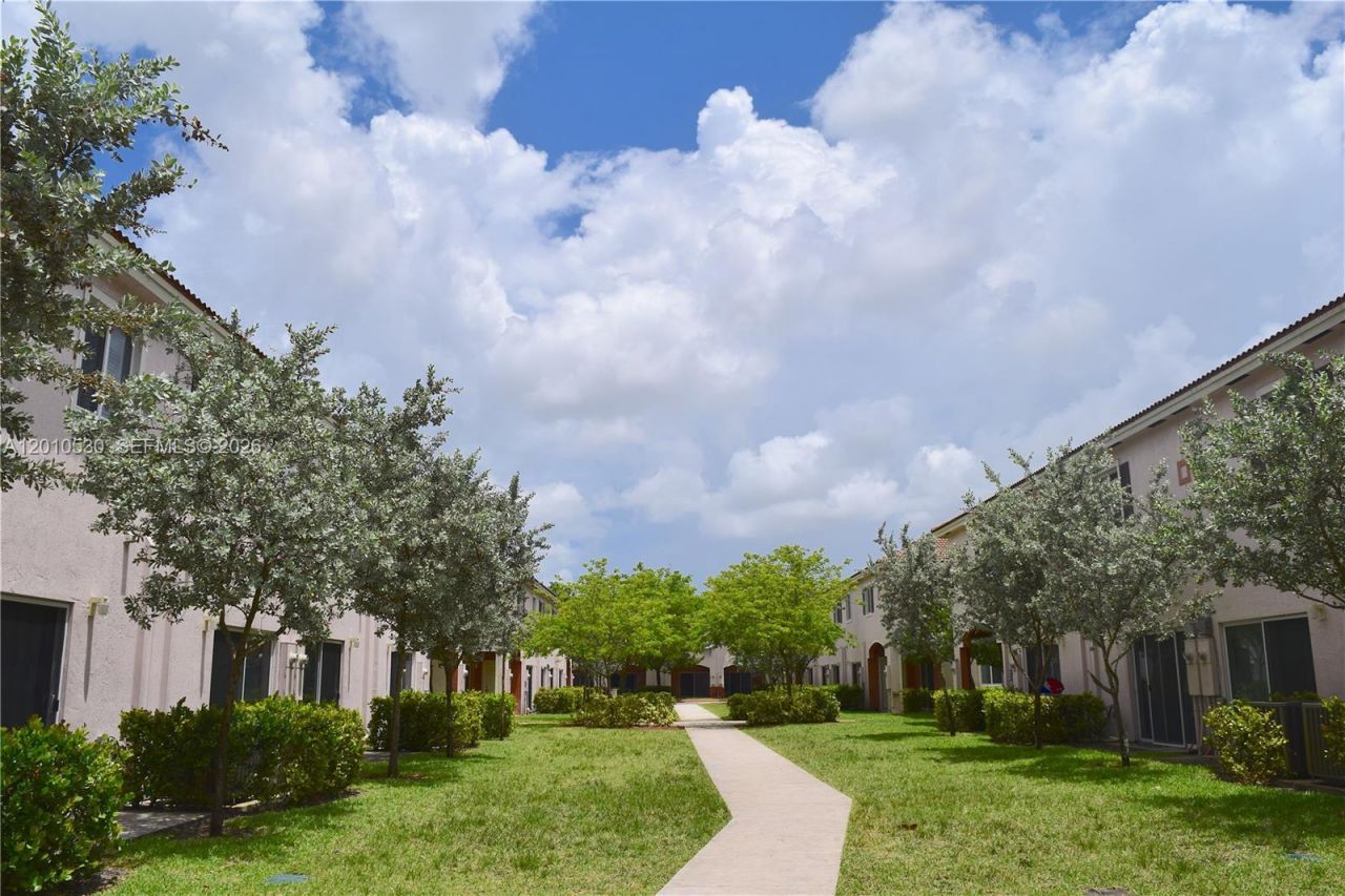 17347 NW 7th Ave, Unit 106, Miami Gardens, FL 33169 Photo