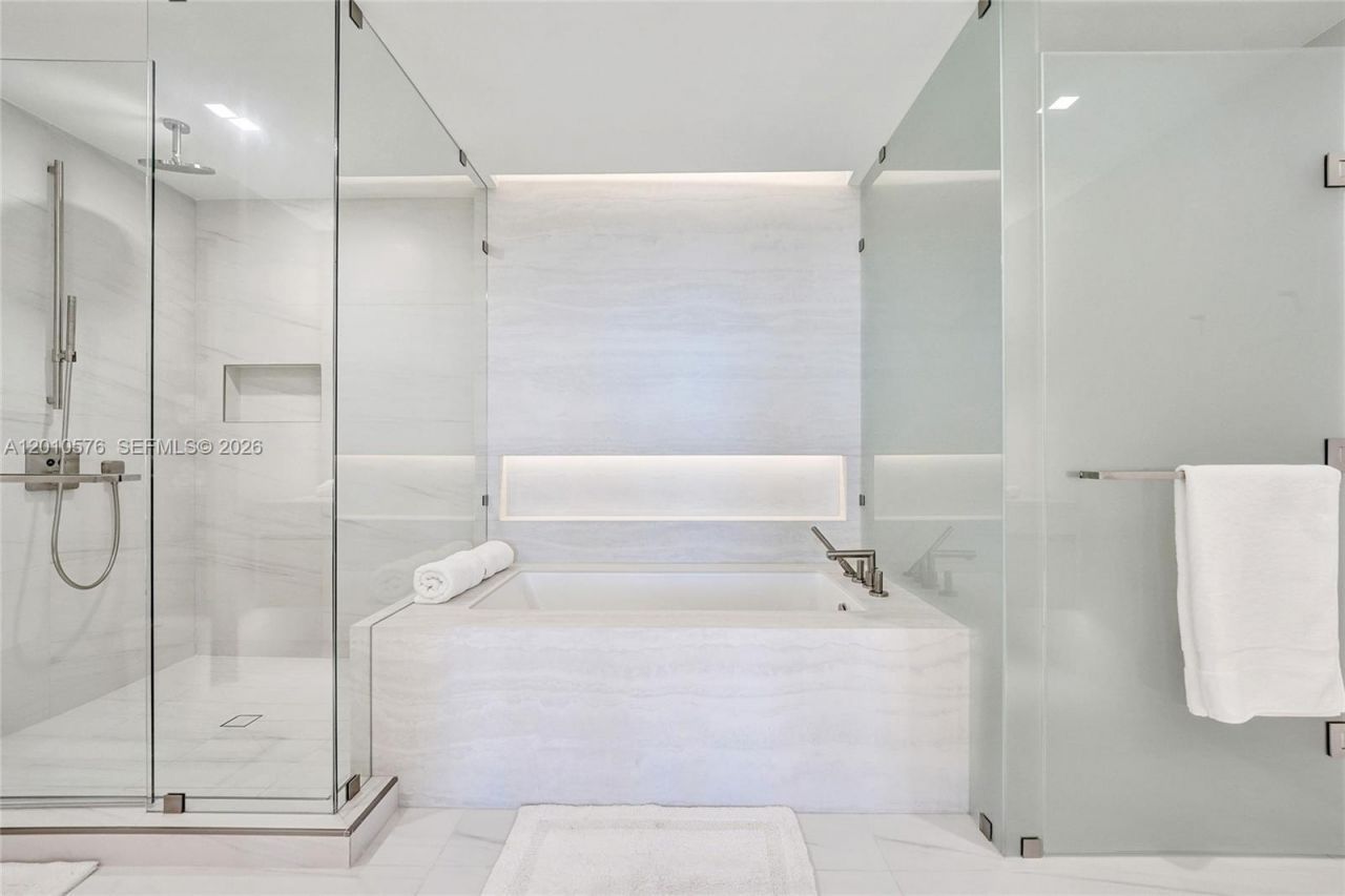 900 N Ocean Blvd , Unit 1904, Pompano Beach, FL 33062 Photo