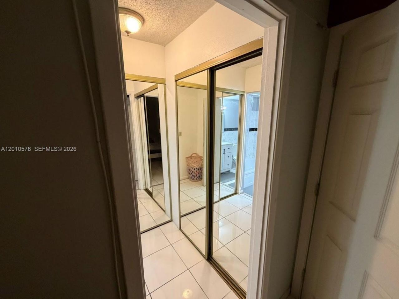 2420 Diana Dr, Unit 302, Hallandale Beach, FL 33009 Photo
