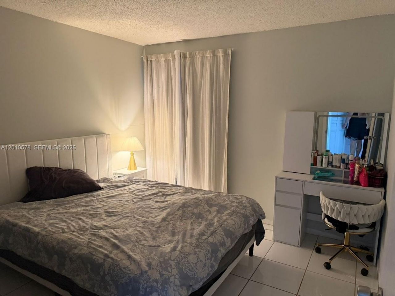 2420 Diana Dr, Unit 302, Hallandale Beach, FL 33009 Photo