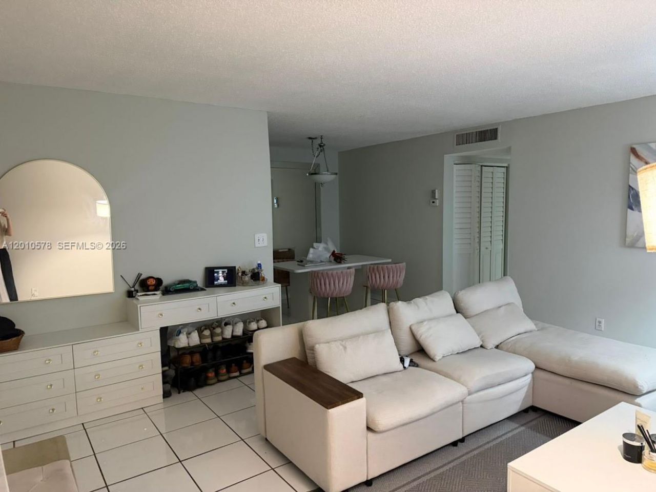 2420 Diana Dr, Unit 302, Hallandale Beach, FL 33009 Photo