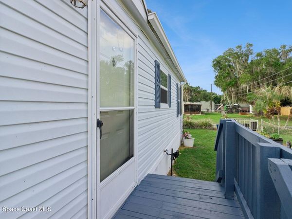 3100 Mark Lane , Lake Wales, FL 33898