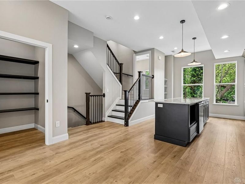 3906 Edwards Road, Unit C, Cincinnati, OH 45209 Photo 16