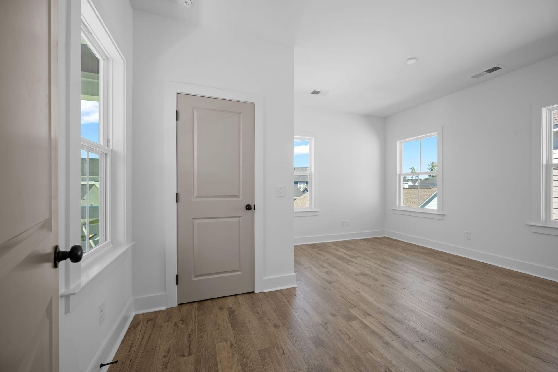 512 Ivy Green Lane Photo 37