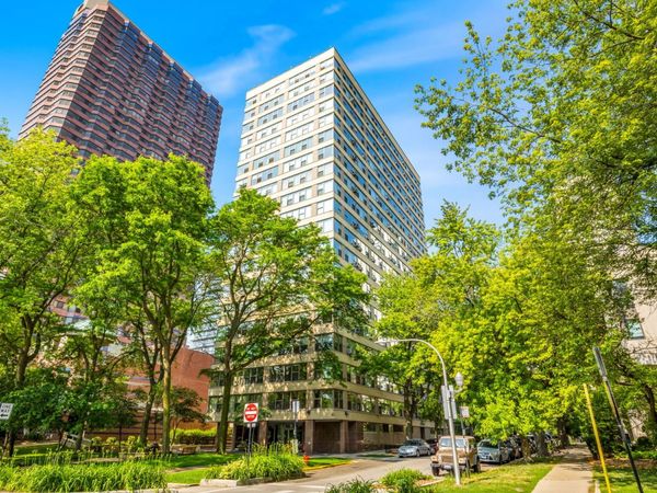 2970 N Lake Shore Drive , Unit 2C, Chicago, IL 60657