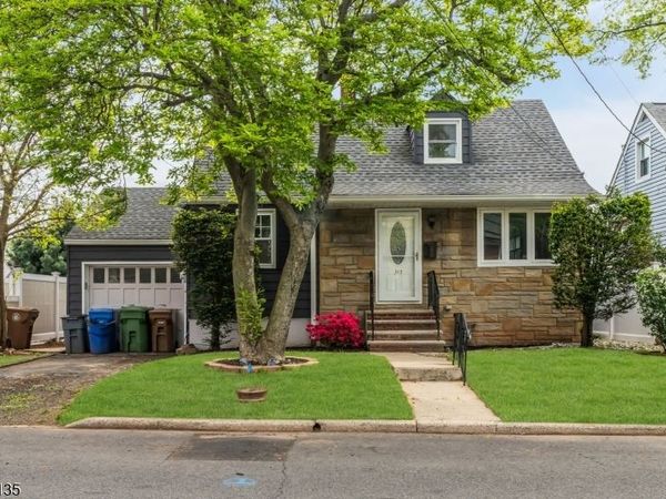 347 Livingston Rd, Linden, NJ 07036