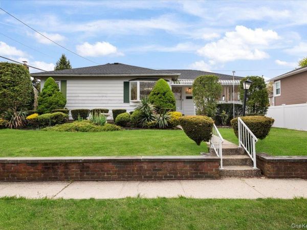 3704 Locust Avenue , Seaford, NY 11783