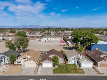 1065 Deena Way, Fallon, NV 89406 Photo