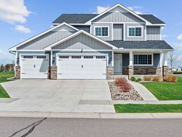 11556 Lakewood Court NE, Albertville, MN 55301