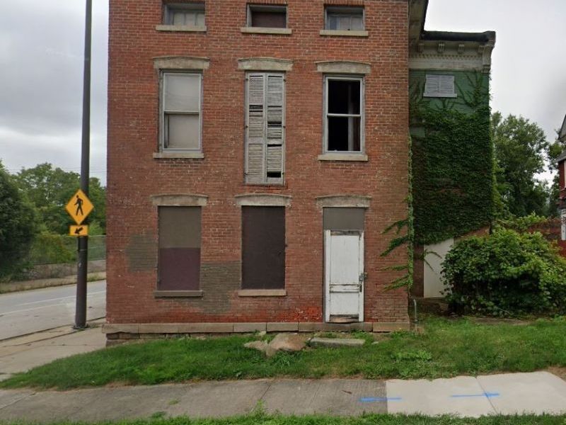 4403 Fenwick Avenue, Cleveland, OH 44113 Photo 1