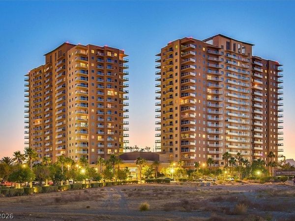 8255 Las Vegas Boulevard , Unit 908, Las Vegas, NV 89123