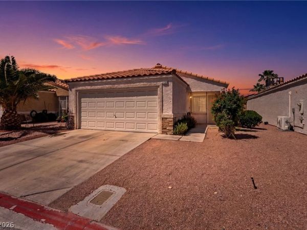 2204 Port Avenue, Las Vegas, NV 89106