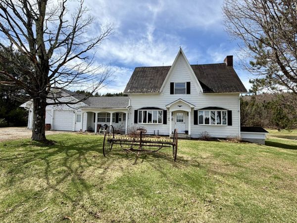 2770 Route 100, Westfield, VT 05874