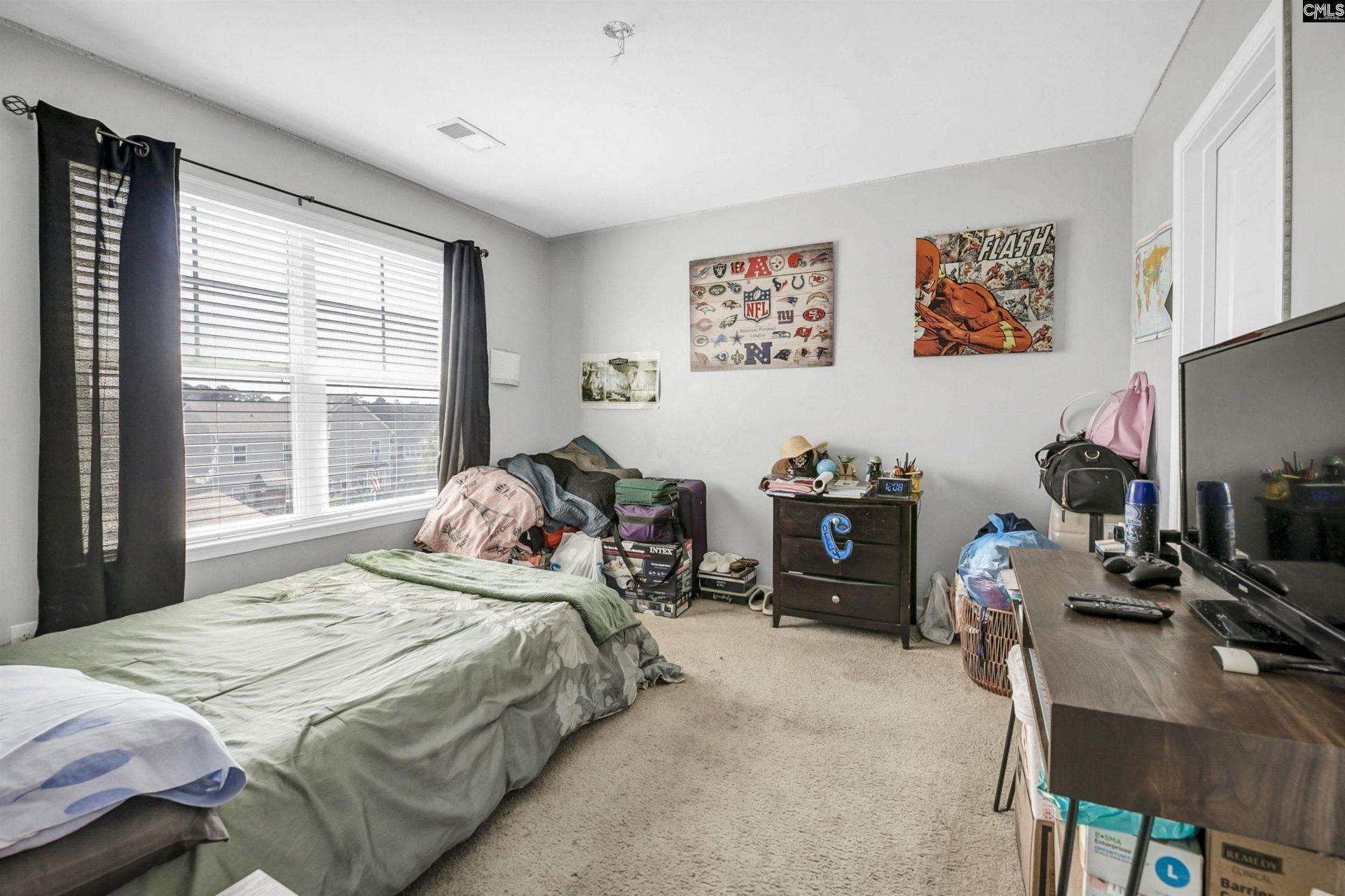 720 Holm Oak Road  Photo 26